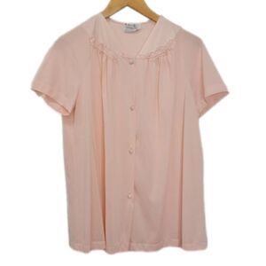 𝅺vintage Vanity Fair Circa 60 to 70  Pajama Shirt Button Up Short Sleeve